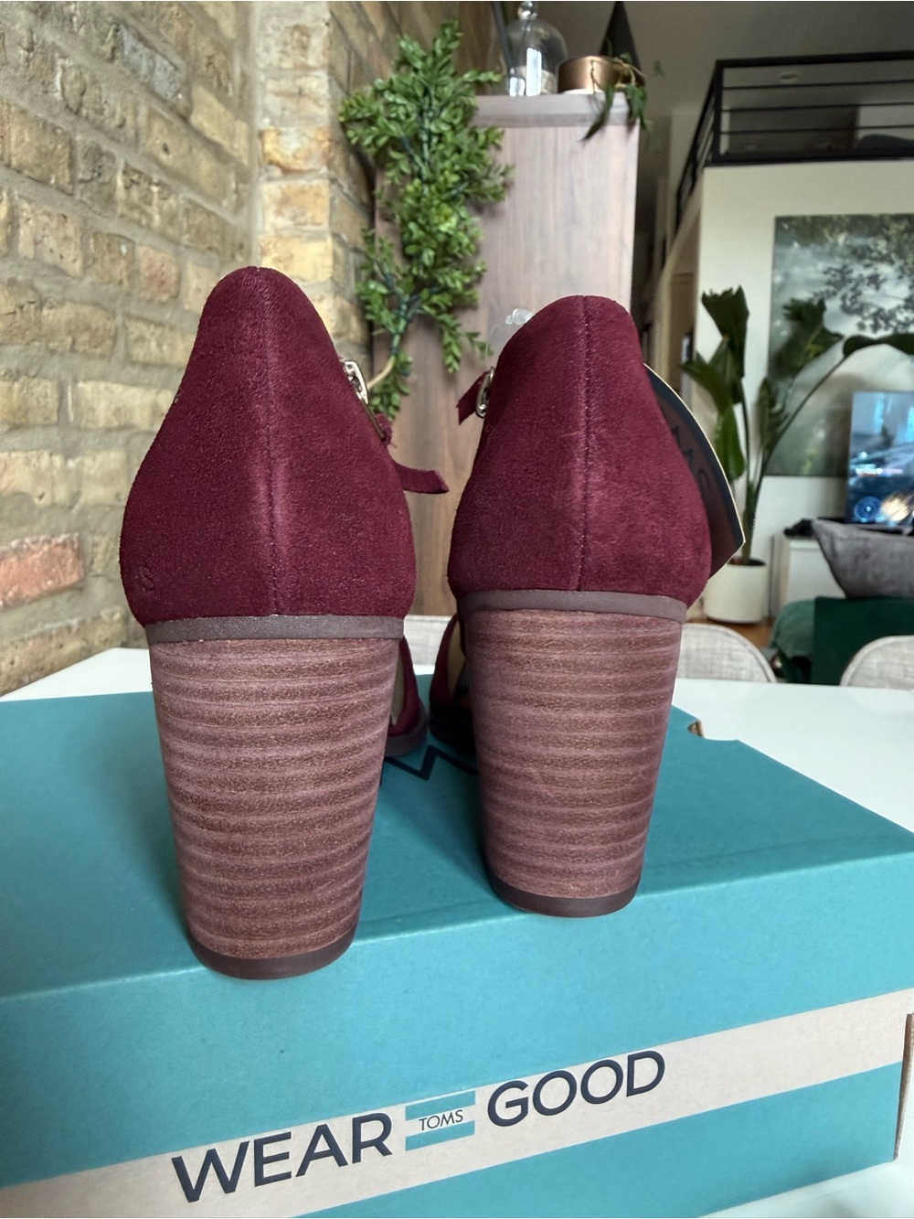 TOMS Women's Maroon Milan Suede Block Heel Ankle Booties - Picture 5 of 6